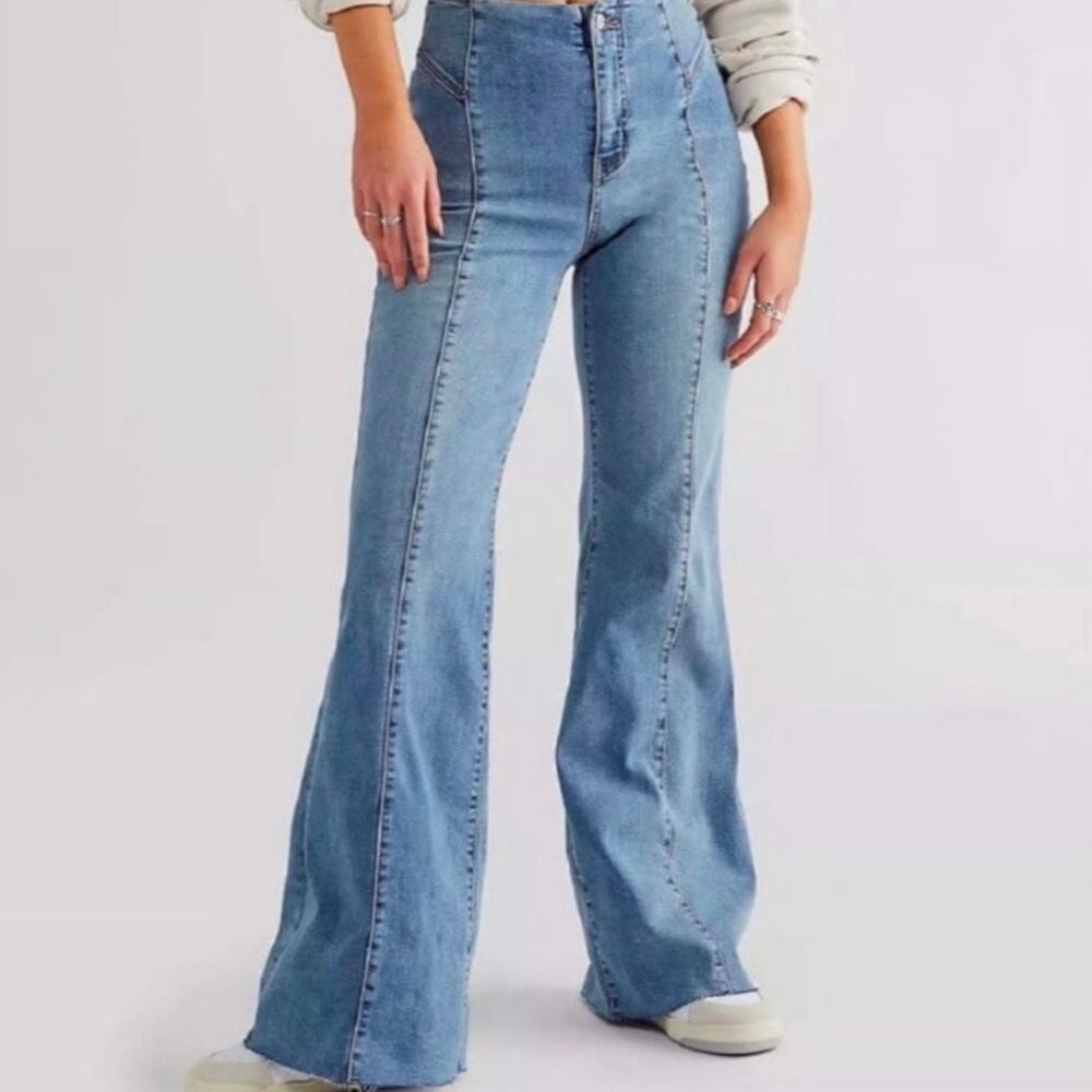Free People We The Free Flare Wide Jeans High Rise size 26 Blue - Picture 1 of 8